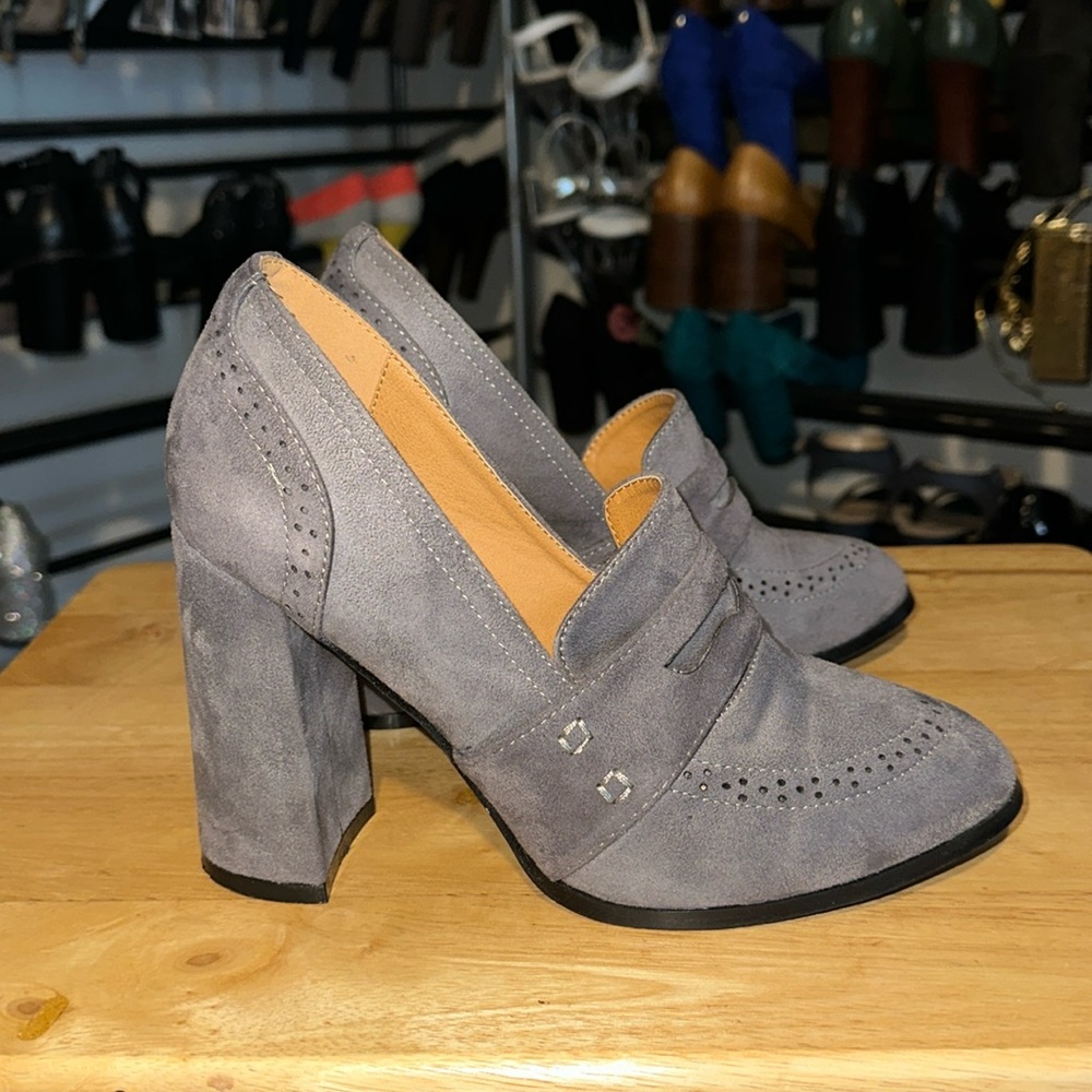 N.Y.L.A Grey Suede Chunky Heels